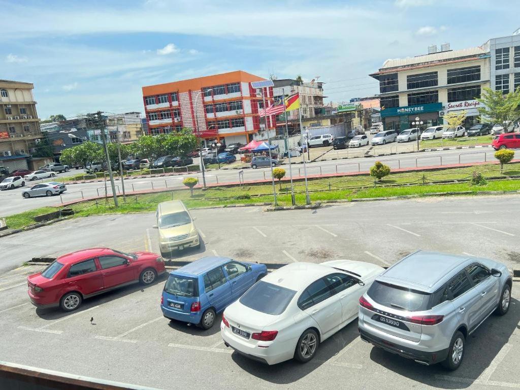 Mega Inn Sri Aman Simanggang Exterior foto